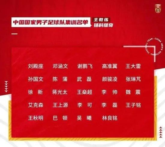 萨拉赫这次稳稳将球罚进，利物浦4-2纽卡【比赛焦点瞬间】第2分钟，阿诺德禁区外左脚远射，皮球变线后稍稍偏出第12分钟，努涅斯近距离打门被杜布拉夫卡神扑！